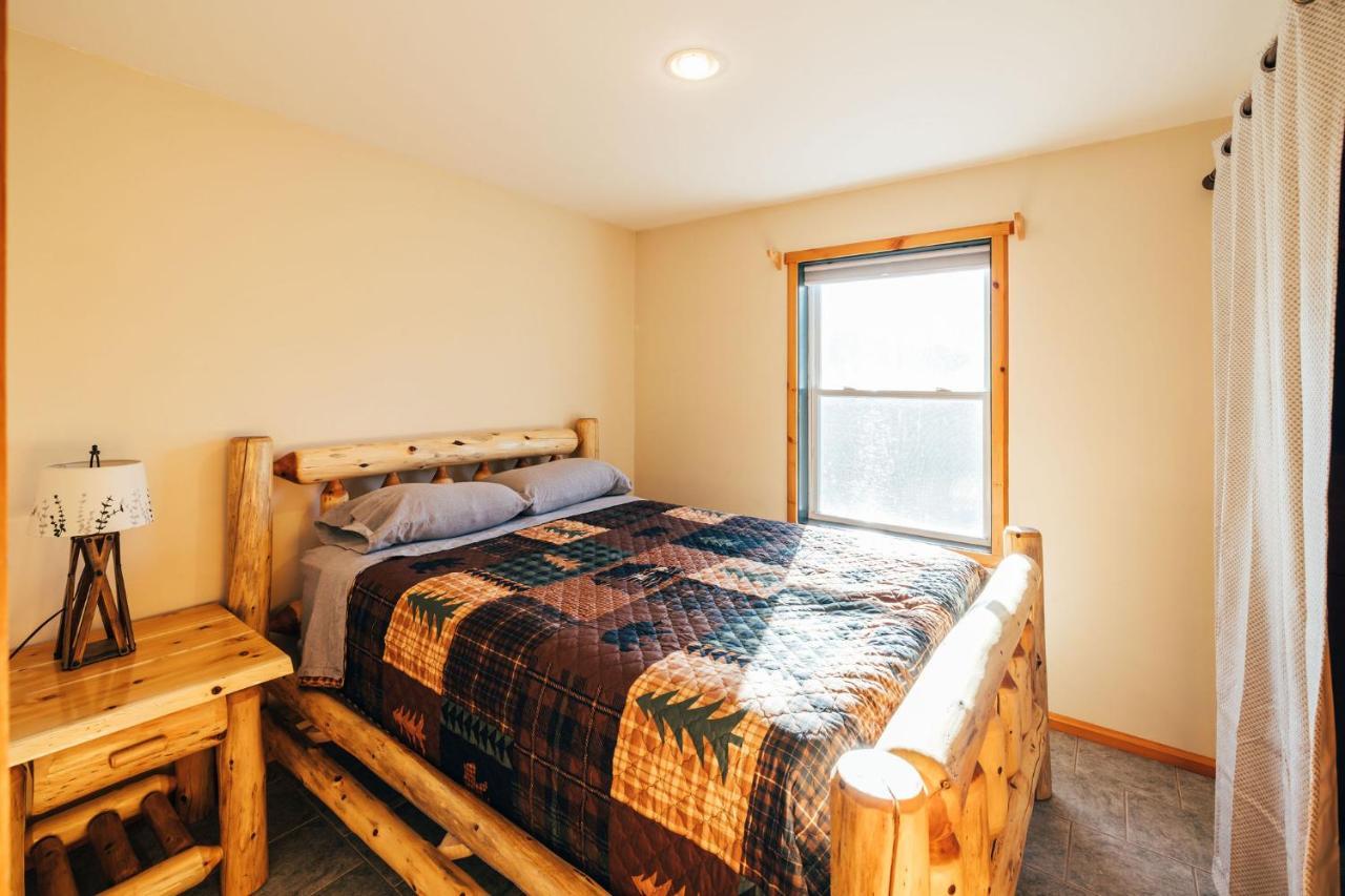 Ski Chalet W-Hot Tub, Only 3 Min To Sunday River Ski Lifts! Bethel Exterior foto